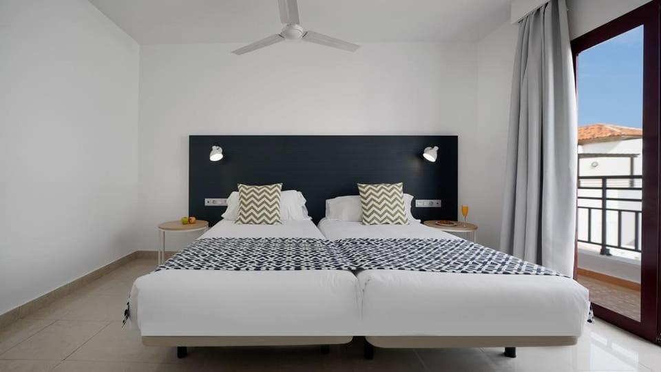 Broncemar Beach Suites Caleta De Fuste Bagian luar foto